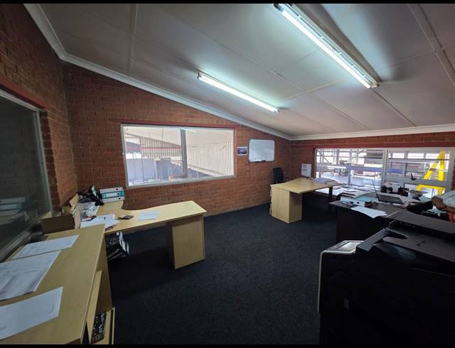 1,968M² WAREHOUSE TO LET IN ALRODE